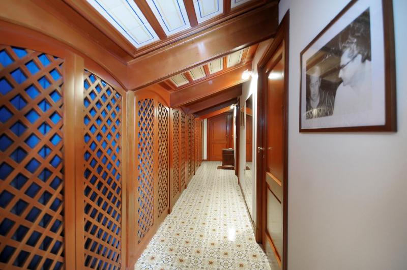 Superior Villa image 3