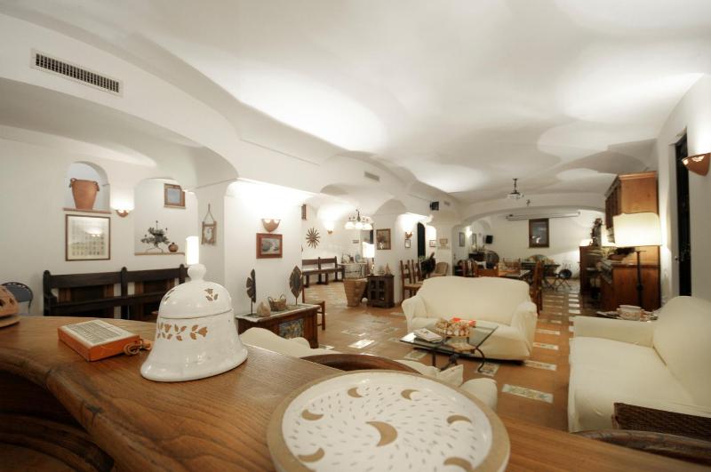 Superior Villa image 2