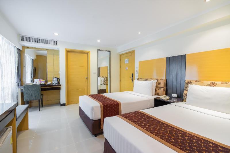 Superior Studio Double or Twin Room image 4