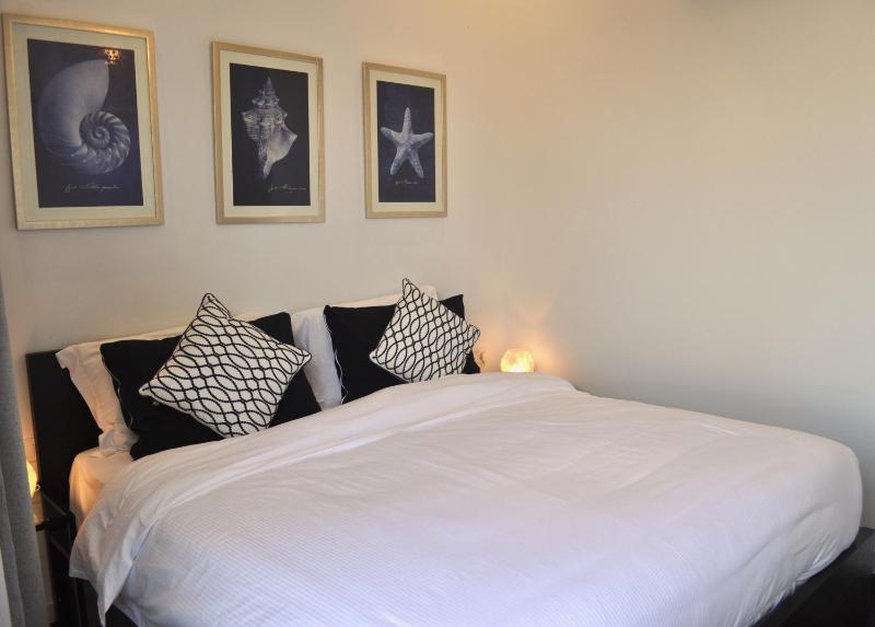 Luxury Suite - Amazing Views & Lovely Garden - image 8