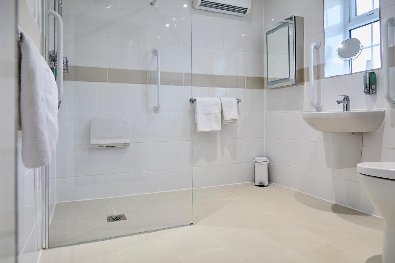 Double or Twin Room - Disability Access image 2
