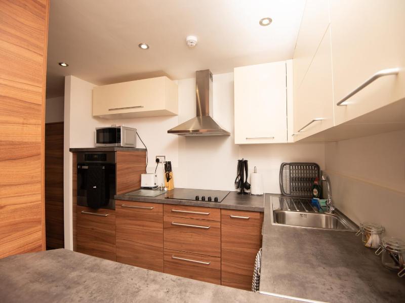 Deluxe Triple Apartment image 1
