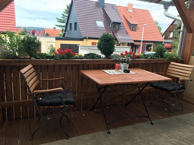 One-Bedroom Apartment image 2