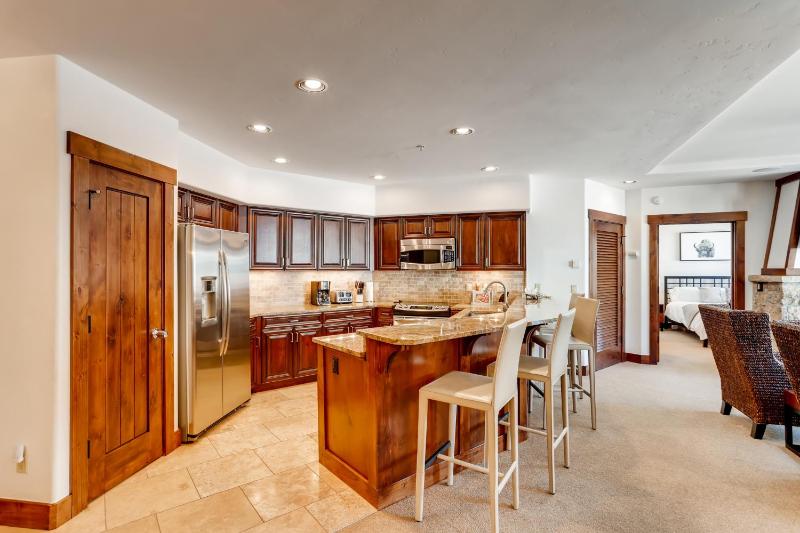 Three-Bedroom Apartment image 3