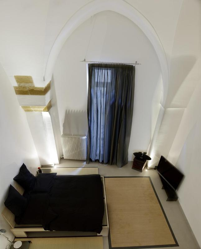 Suite with Partial Sea View - Split Level image 3