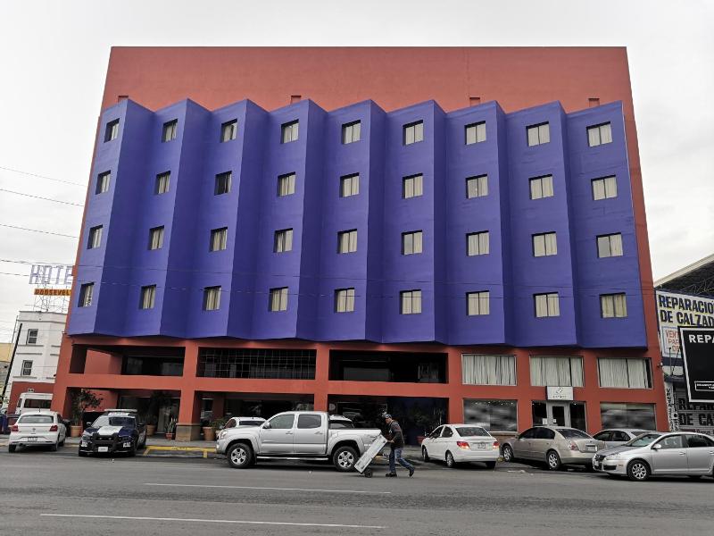 Hotel Son- Mar Monterrey Centro - image 4