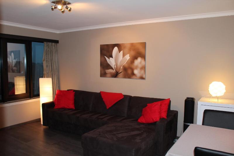 Hydro Palace Apartment - image 7