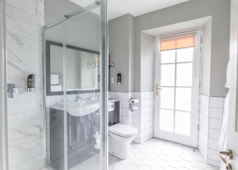 Superior Double Room image 2