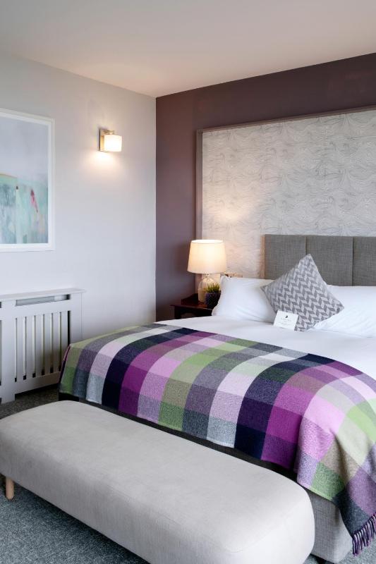 Double Room image 3