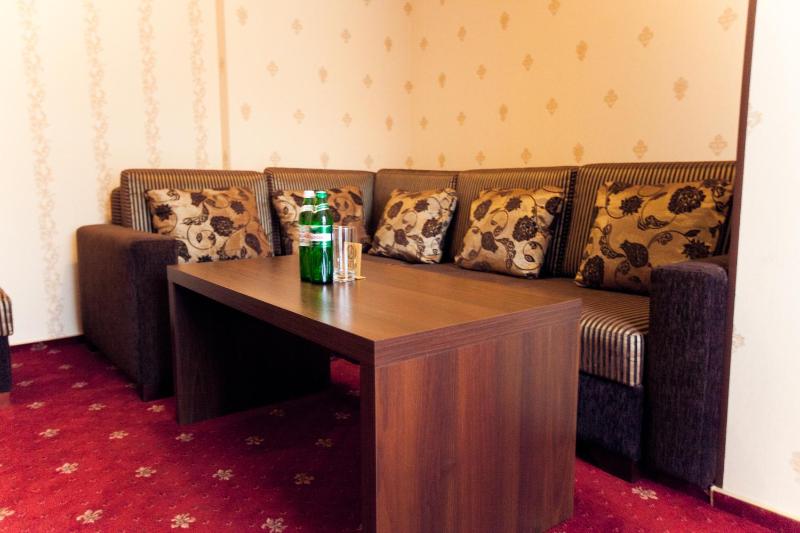 Superior Suite image 3