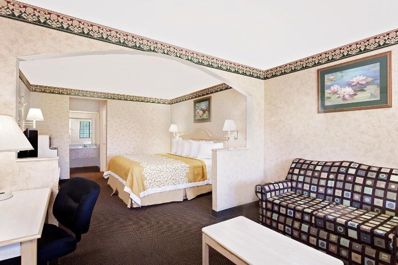 King Room - Non-Smoking image 1