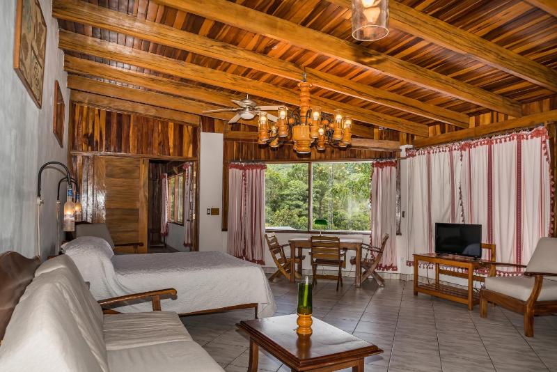 Costa Verde Inn - image 16