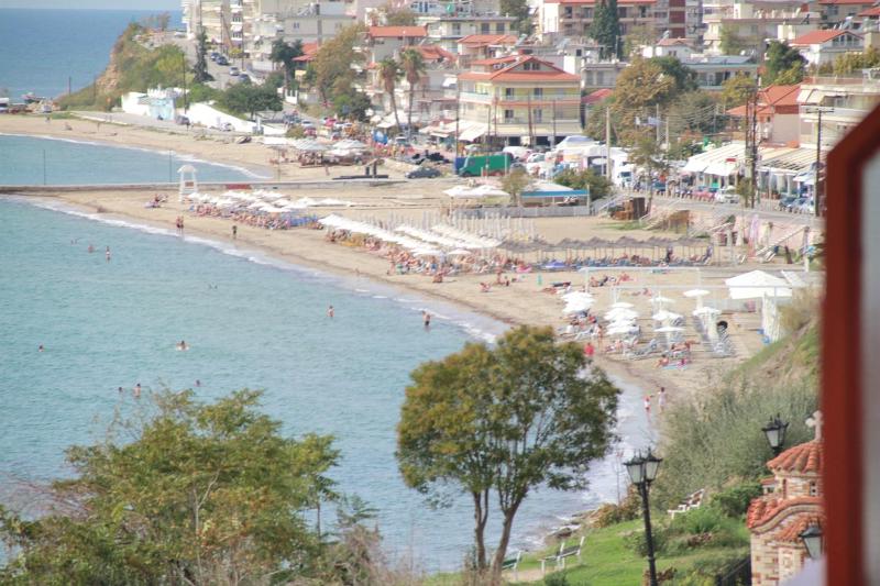 Apartment with Sea View image 4