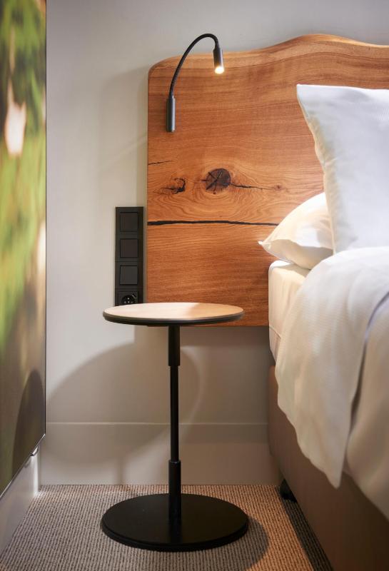 Deluxe Double Room with Balcony image 3
