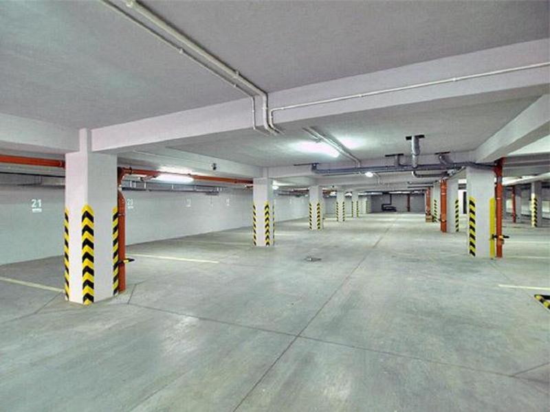 One-Bedroom Apartment (5 Adults) image 3