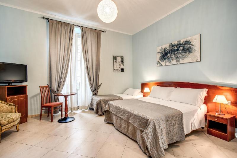 Triple Room image 4
