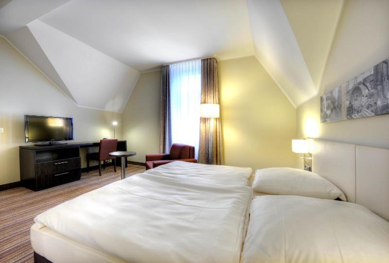 Comfort Double Room image 3