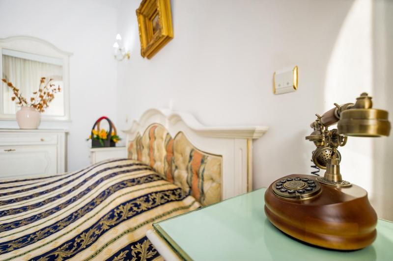 Superior Suite image 2
