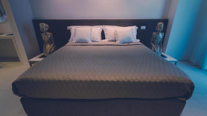 Siracusa Luxury Apartment - image 12