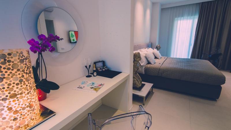 Siracusa Luxury Apartment - image 29