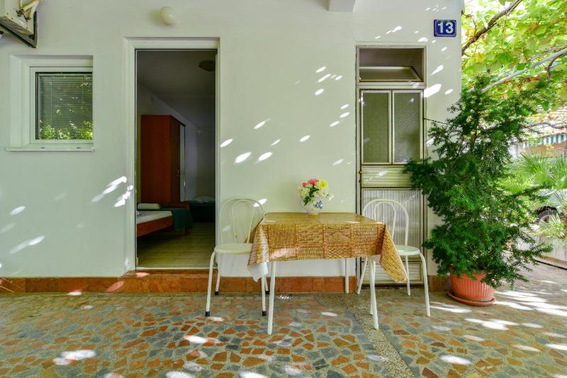 Studio with Terrace image 4