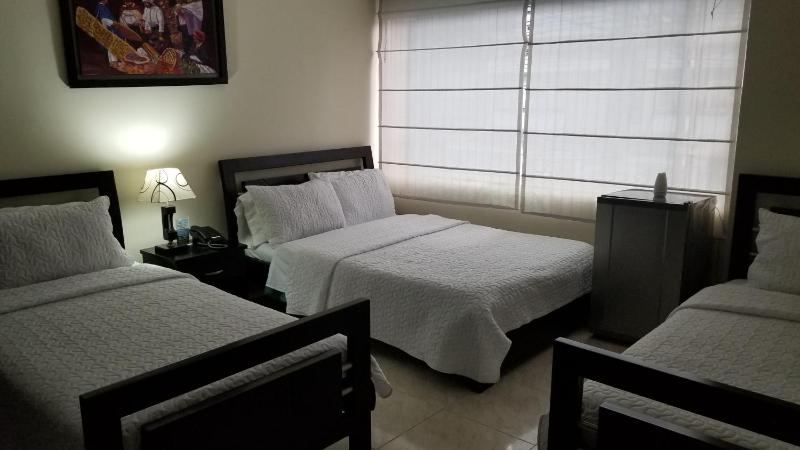 Hotel Sweet Home - image 8