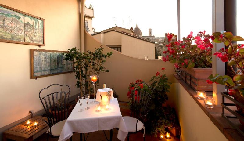 Superior Double Room image 4