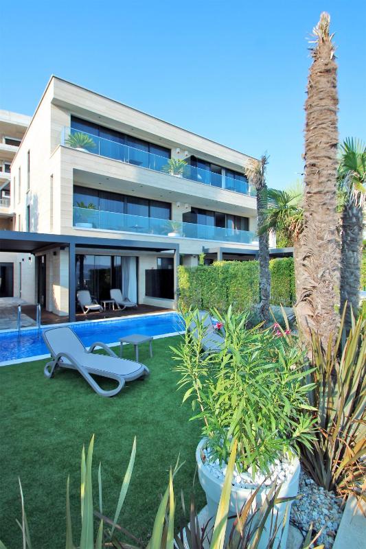 Apartments Del Mar 1 - image 21