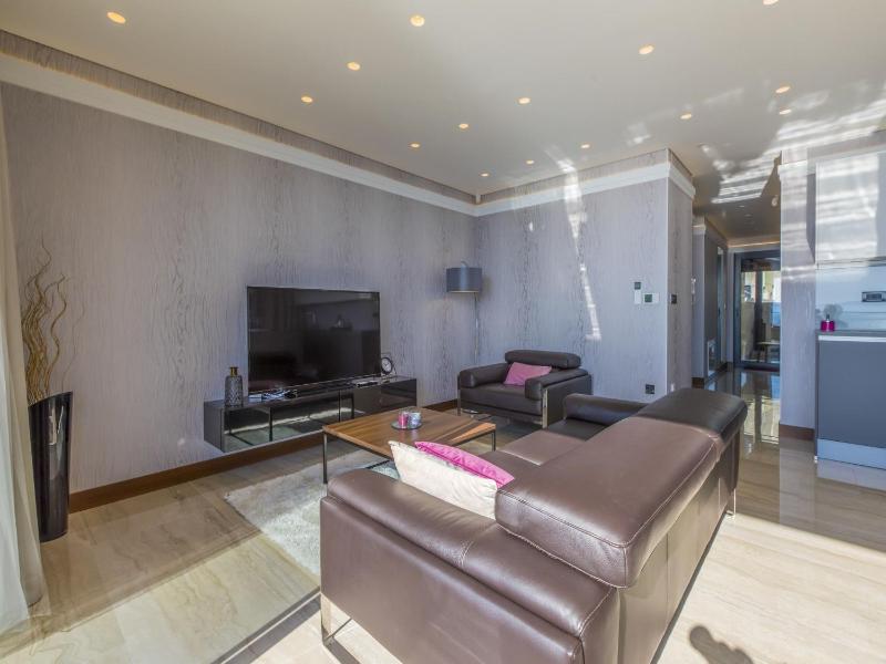 Apartments Del Mar 5 - image 6