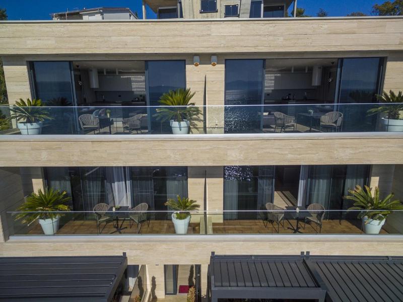 Apartments Del Mar 5 - image 32