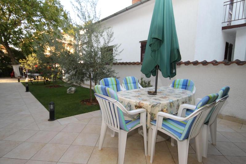 Two-Bedroom Apartment with Terrace image 3