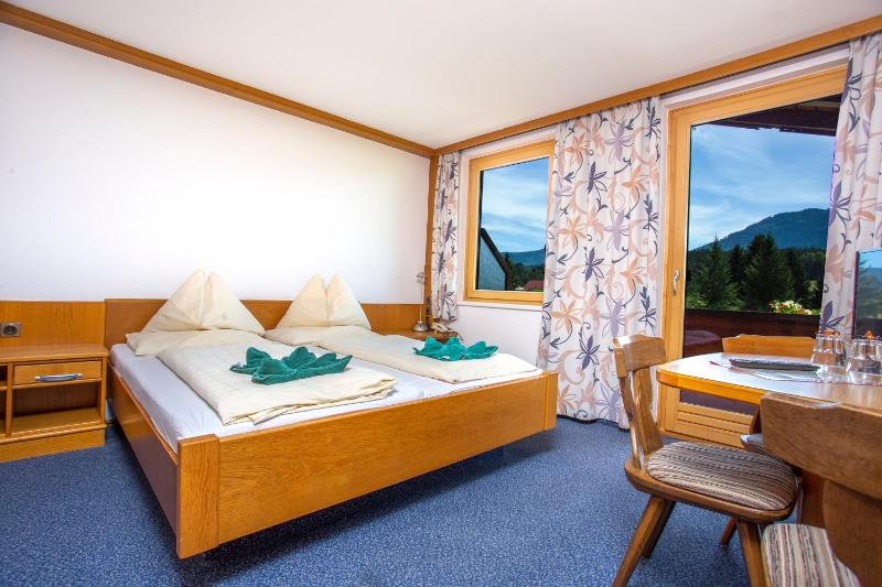 Family Room with Mountain View image 2