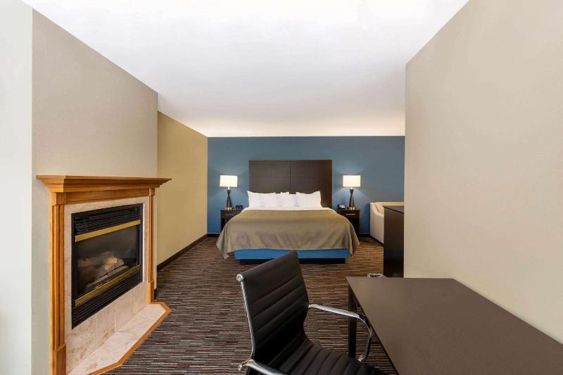 Studio King Suite -  Non-Smoking  image 1