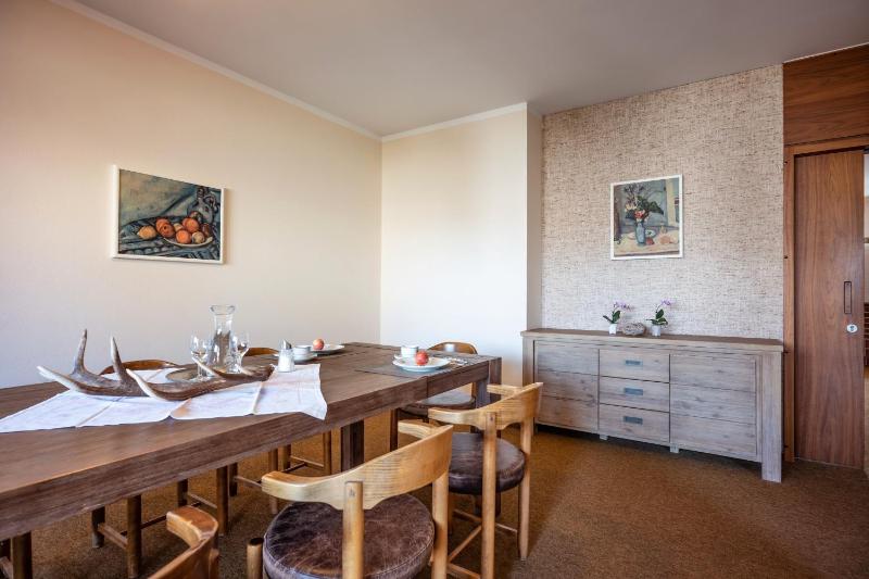 Four-Bedroom Apartment image 3
