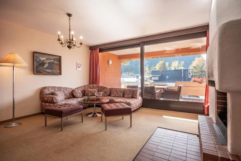 Four-Bedroom Apartment image 2