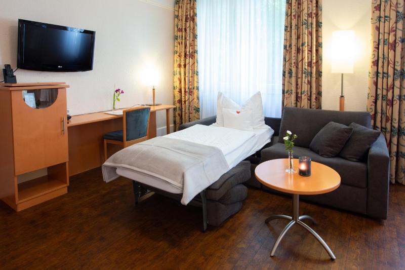 Double Room - Disability Access image 3