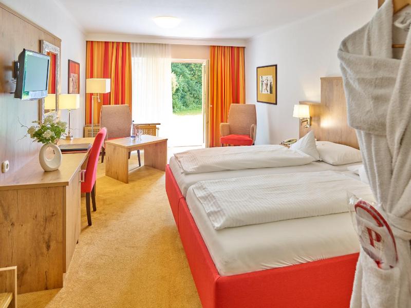 Superior Double Room image 2