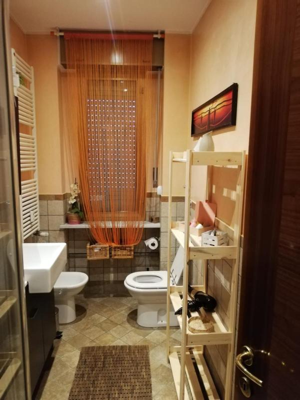 Twin Room image 4