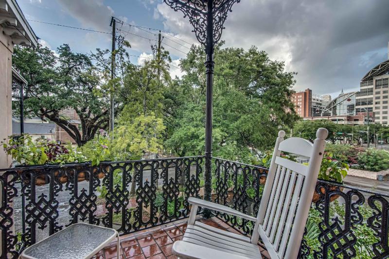 Two Double Beds, Historic W/ Balcony image 2