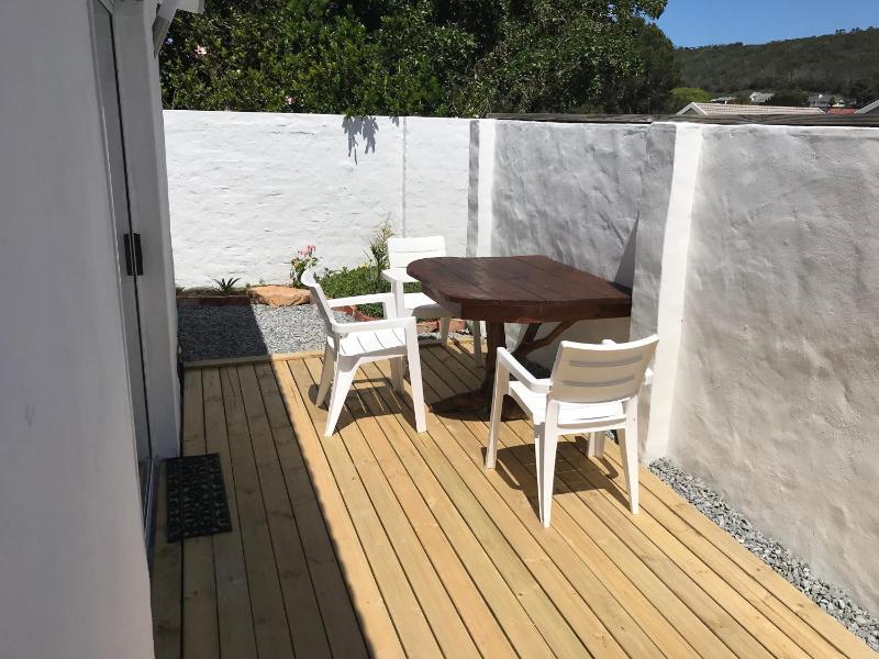 The Green Palm Cottage - image 16