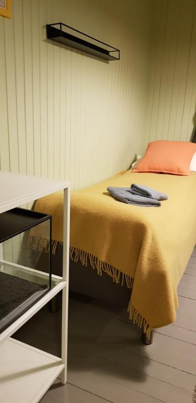 Twin Room with Shared Bathroom image 3