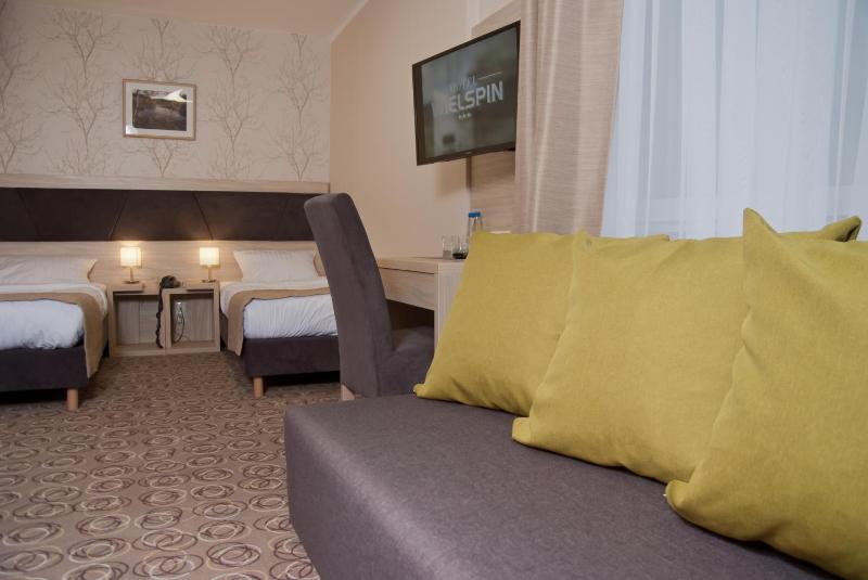 Triple Room with Private Bathroom image 2