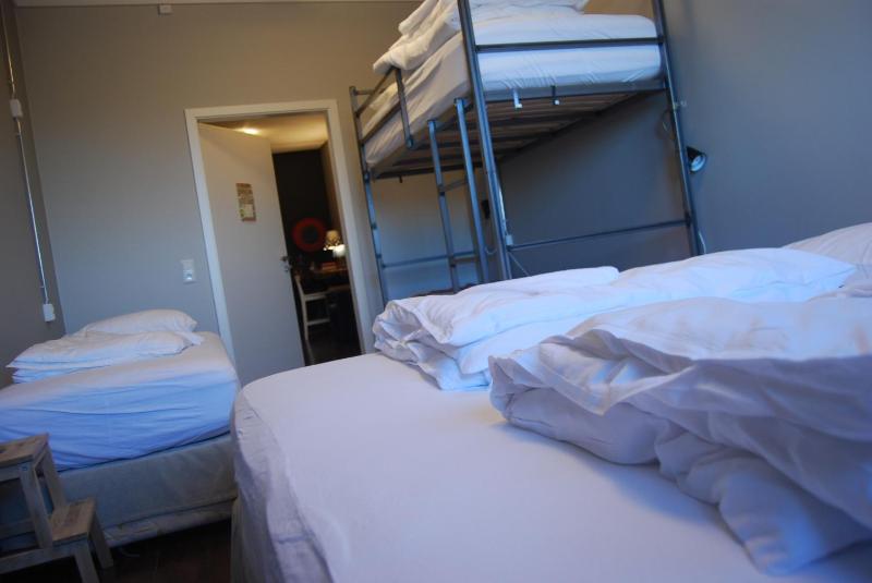 Double or Twin Room with Shared Bathroom image 2