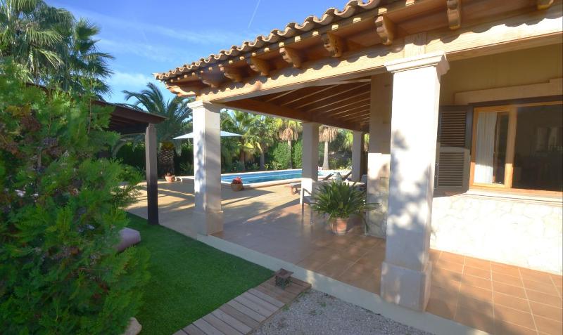 Four-Bedroom Holiday Home image 3