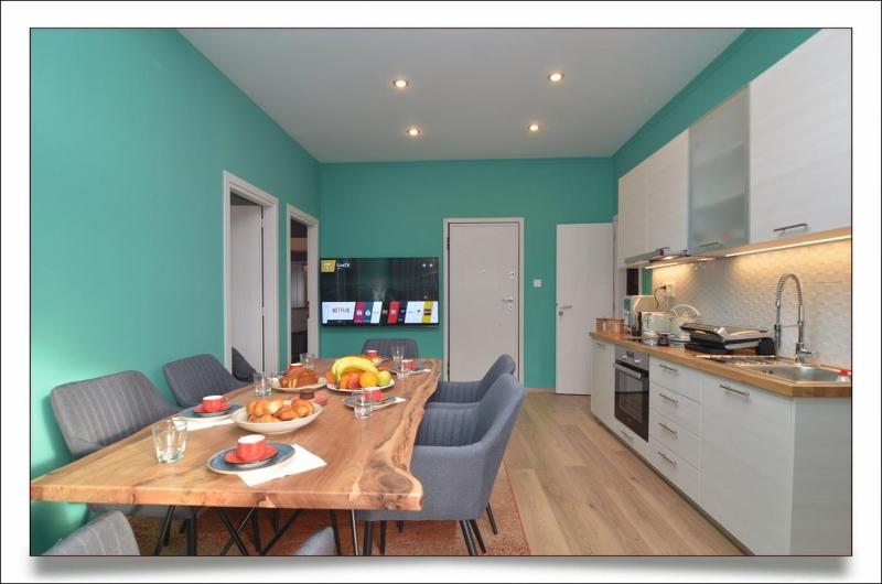 Superior Apartment image 1