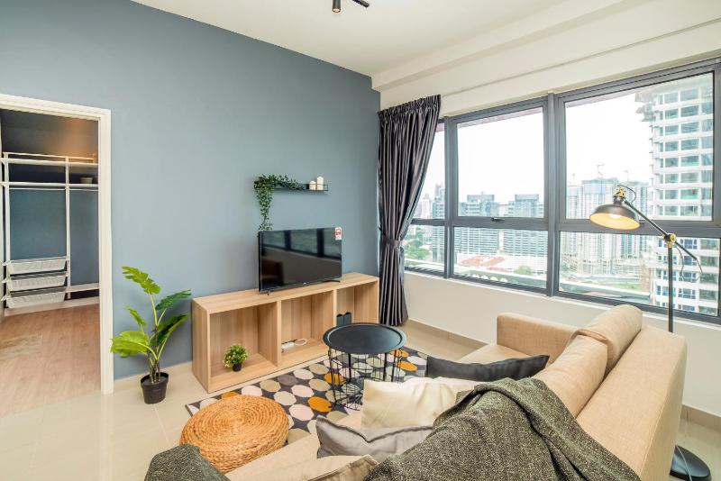 Deluxe Two Bedroom Family Suites image 2