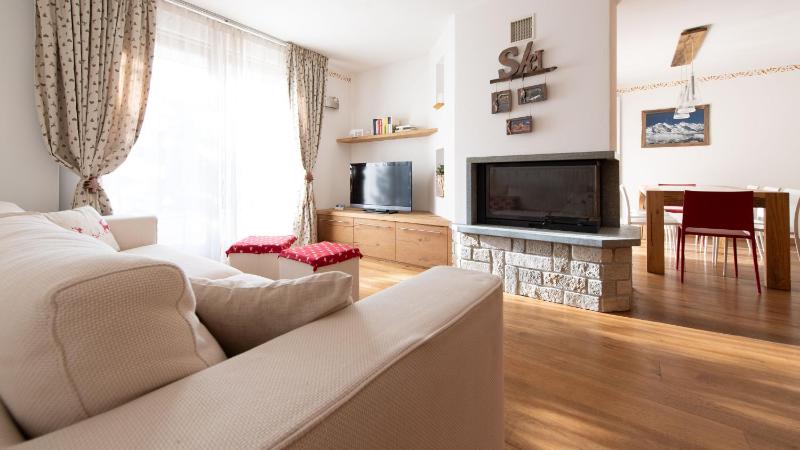 Three-Bedroom Apartment image 3