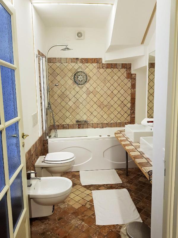 Hotel Vello d'Oro - image 45