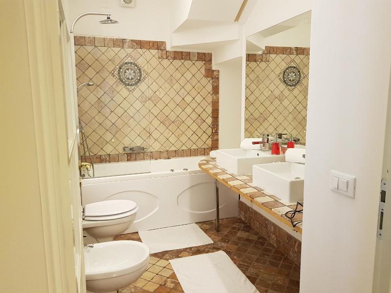 Hotel Vello d'Oro - image 35
