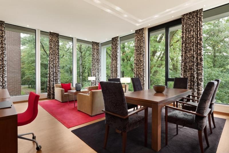 Suite image 4